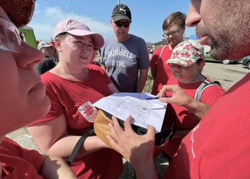 Týmy žďárské Charity pomáhaly o víkendu na Moravě. Pomoc pokračuje i nadále