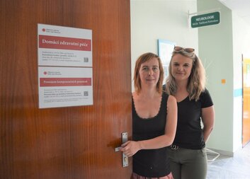 Ze suterénu do třetího patra. Domácí zdravotní péče i Pronájem kompenzačních pomůcek sídlí v nové kanceláři žďárské Polikliniky