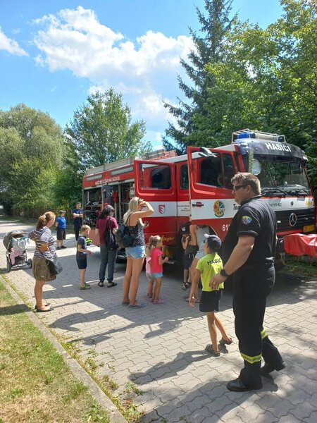 Den s Ponorkou se uskuteční v pátek 1. září ve Žďáře nad Sázavou na adrese Nádražní 44.